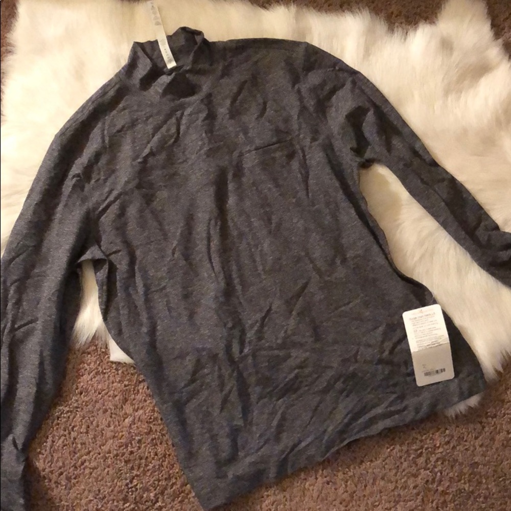 NWT- lululemon - surge high neck L/S